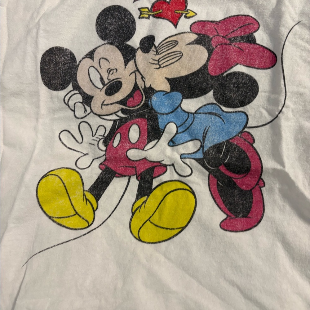 Disney Womens' White Mickey & Minnie Love Kiss T-Shirt